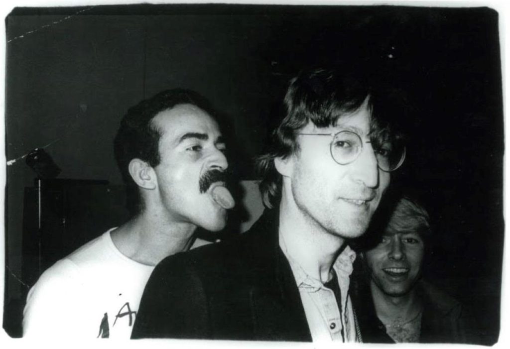 Victor Hugo and John Lennon, foto tirada por Andy Warhol em 1978